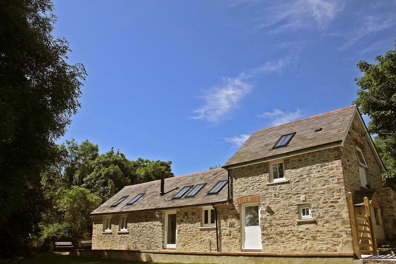 Ewebarn Villa Penffordd Luaran gambar